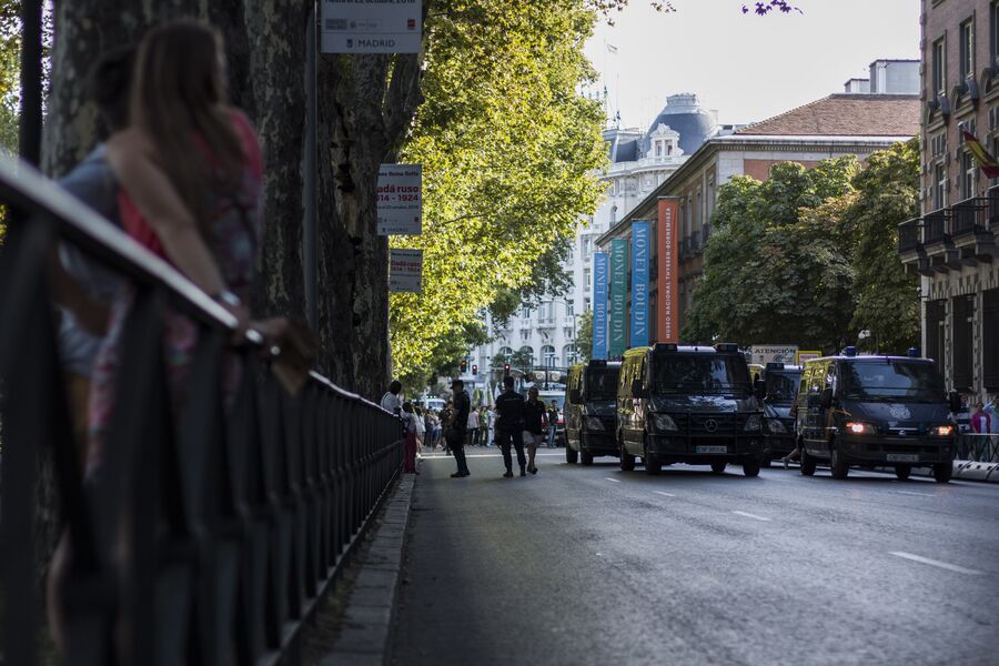 Paseo del Prado de Madrid con su paseo central arbolado